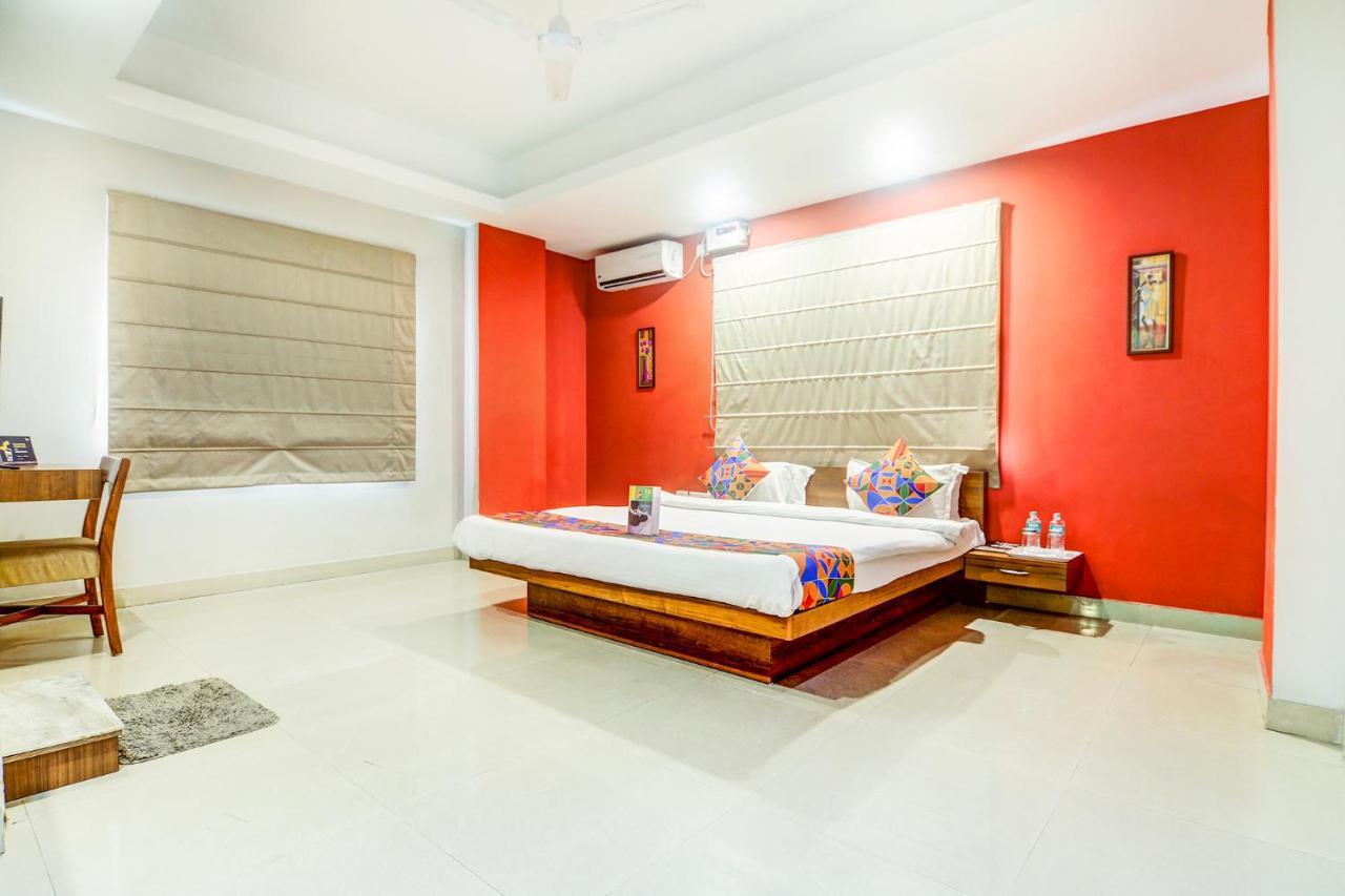 Fabhotel Nirvana Lodge Guwahati Exterior foto